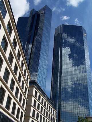 Deutsche Bank, Frankfurt (Credit: Gizmo23, CC BY 2.0)