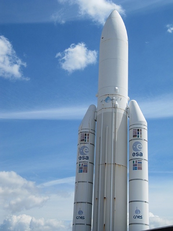 Ariane rocket, Credit: adueck (CC BY 2.0)