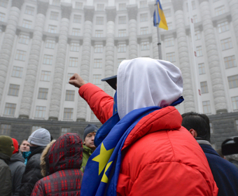 EU flag during Euromaidan demonstration in Kyiv, Credit: Ivan Bandura (CC-BY-SA-3.0)
