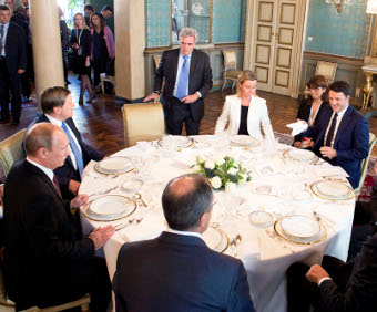 Vladimir Putin meeting Italian Prime Minister Matteo Renzi in October, Credit: Palazzo Chigi (CC-BY-SA-ND-NC-3.0)