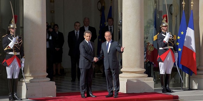 Nicolas Sarkozy and François Hollande at the presidential inauguration on 15 May 2012 at Élysée Palace. Credits: Cyclotron / Wikimedia