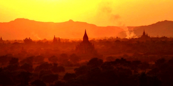 Image: Sunset over Bagan (Myanmar, 2013). Credit: Paul Arps CC BY 2.0