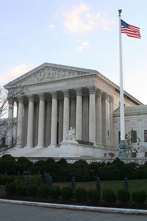 U.S. Supreme Court Credit : OZinOH (Creative Commons BY NC)