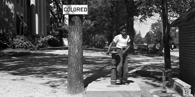 "Segregation 1938b" by John Vachon for U.S. Farm Security Administration - Library of Congress[1]. Licensed under Public Domain via Wikimedia Commons.